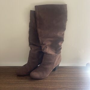 Seychelles Faux Suede Knee High Brown Slouch Riding Boots Hilda Wide Calf Sz 11